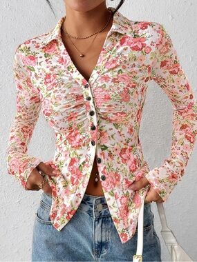 PrettyGarden Floral Mesh Ruched Blouse – Size Medium – NWT